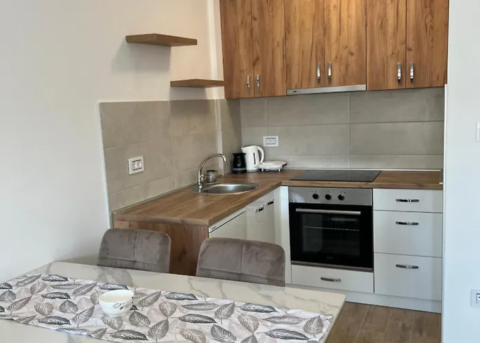 “sana” アパート